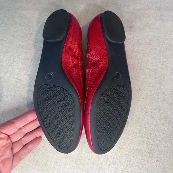 Tory Burch Red Flats with Gold Logo - Picture 3 of 9